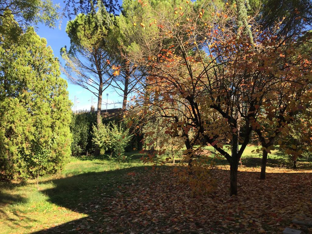 La Casina Di Passaggio Appartement Foligno Buitenkant foto